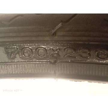 Tyre 700x23c