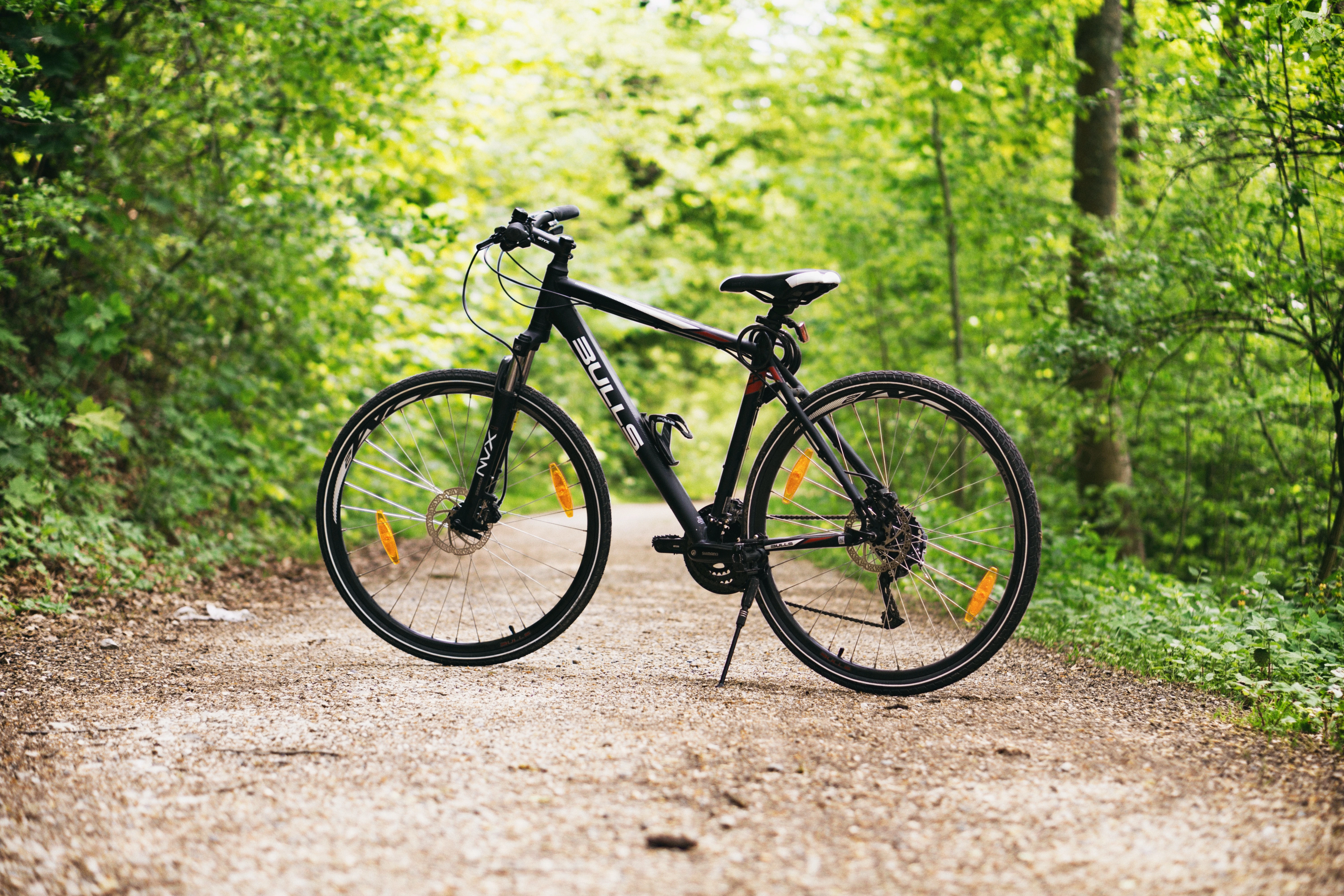 The Pros and Cons of Different Types of Bicycles: From Road Bikes to Mountain Bikes and More 